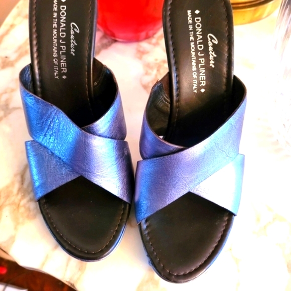 Donald Pliner heels - Picture 3 of 5